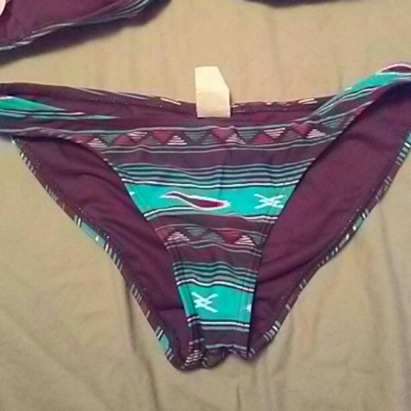 Marci swimsuit - Picture 2 of 3